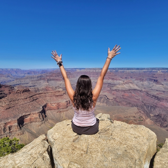 Meet your Posher, Jomeca - Picture 4 of 12